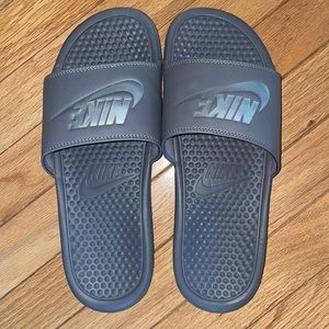 Nike slides